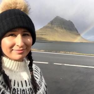 Meet your Posher, Lupe